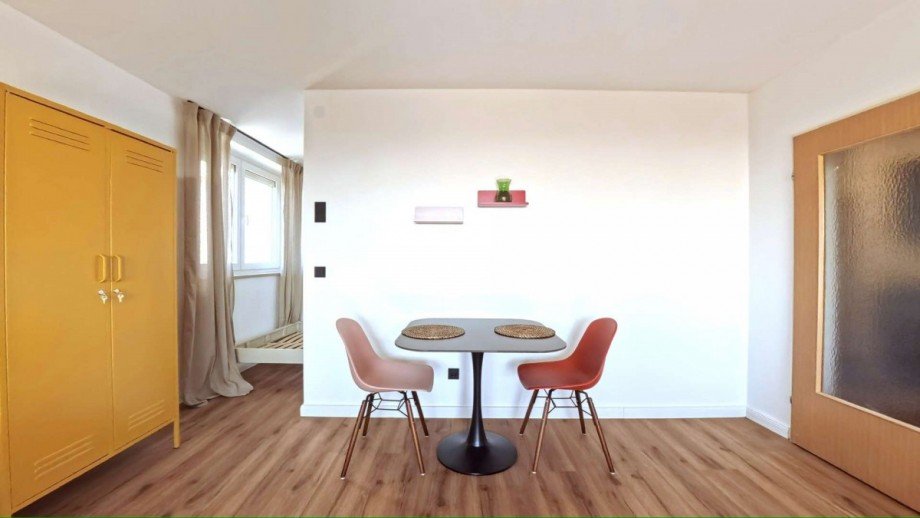 Wohnzimmer Dachgeschosswohnung N�rnberg