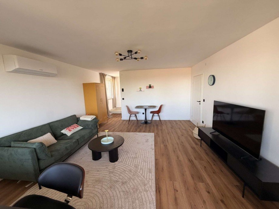 Wohnzimmer Dachgeschosswohnung N�rnberg