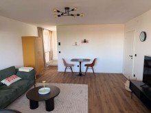 Wohnzimmer Erstbezug nach Sanierung - m�blierte 1,5-Zimmer-Wohnung (DG) mit Loggia in M�geldorf