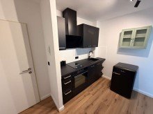 K�che Erstbezug nach Sanierung - m�blierte 1,5-Zimmer-Wohnung (DG) mit Loggia in M�geldorf